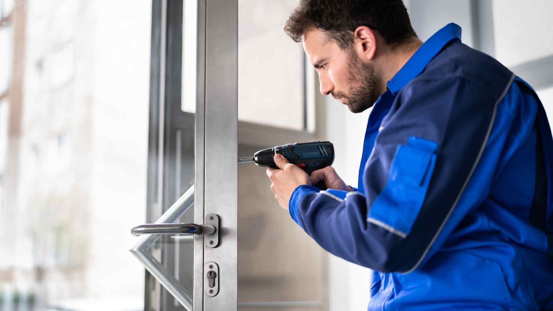 Commercial Locksmith Services 